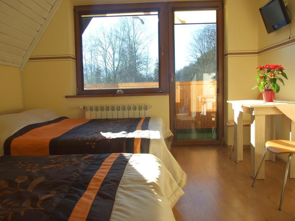 Homestay Srebrny Potok Zakopane Szoba fotó